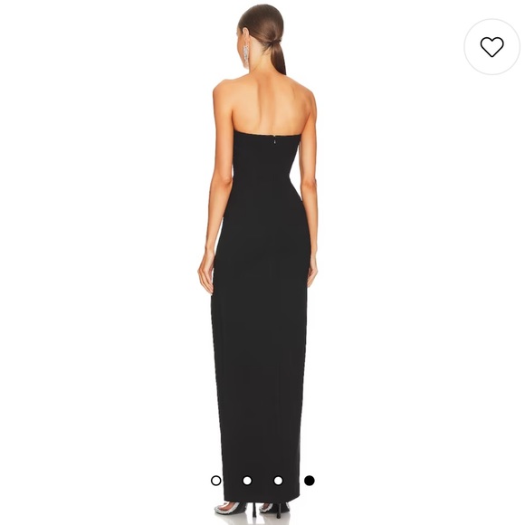 Tena Deep V Sweetheart Strapless Gown in Black - Picture 3 of 11